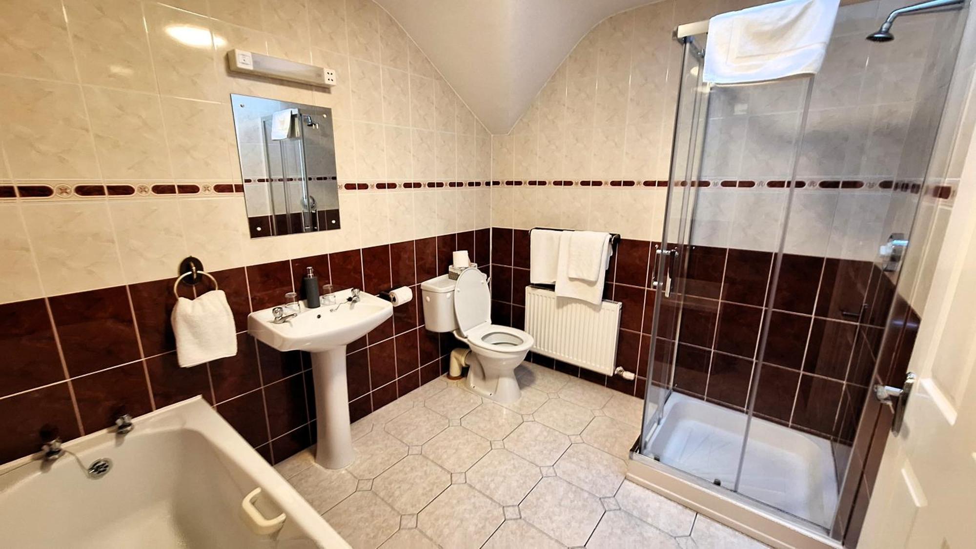 Murphy'S Guesthouse Дингл Экстерьер фото